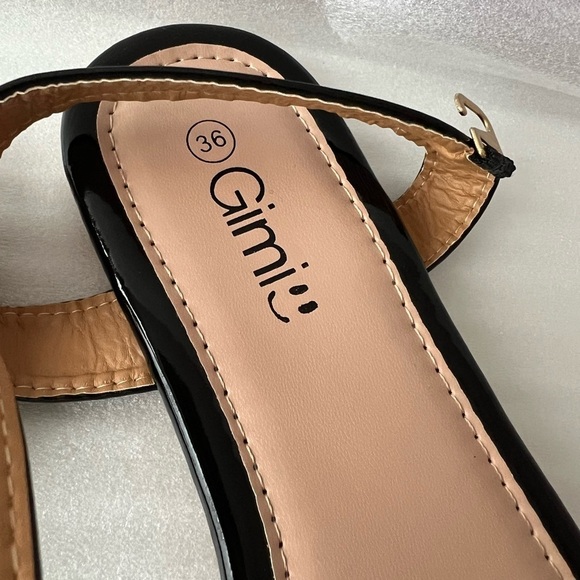 4/$25 Gimi Women Korean Black Flat Sandals Casual Summer Fashion Lightweight sz6 - Picture 3 of 11